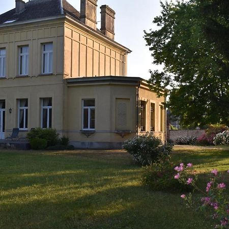 Petit Chateau A La Campagne. Beloeil 外观 照片
