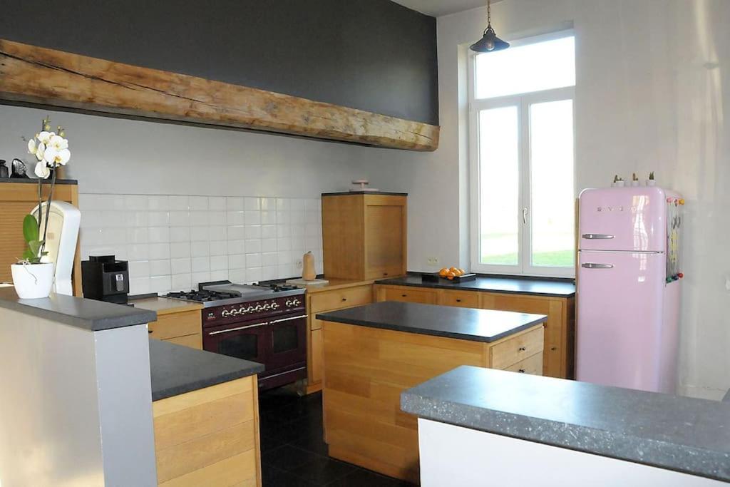 Petit Chateau A La Campagne. Beloeil 外观 照片