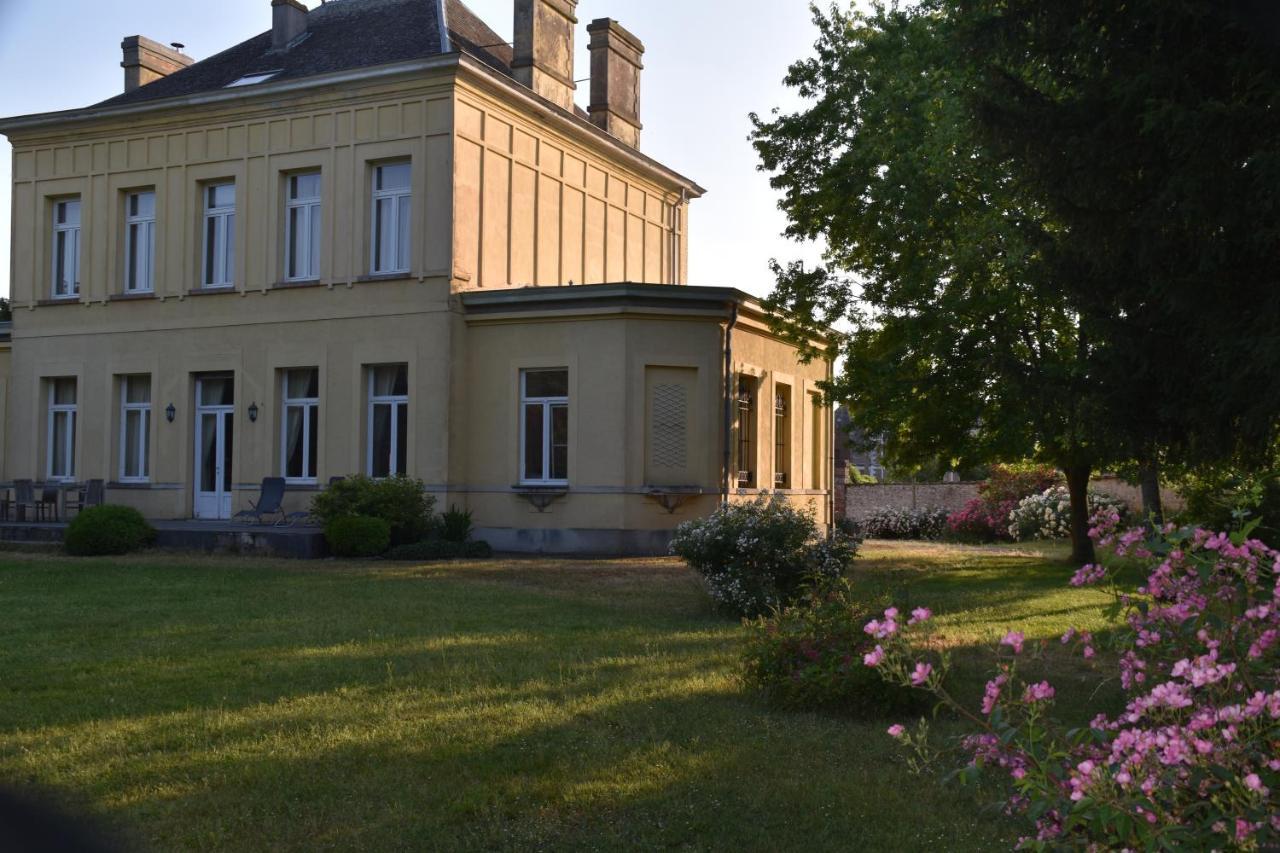 Petit Chateau A La Campagne. Beloeil 外观 照片